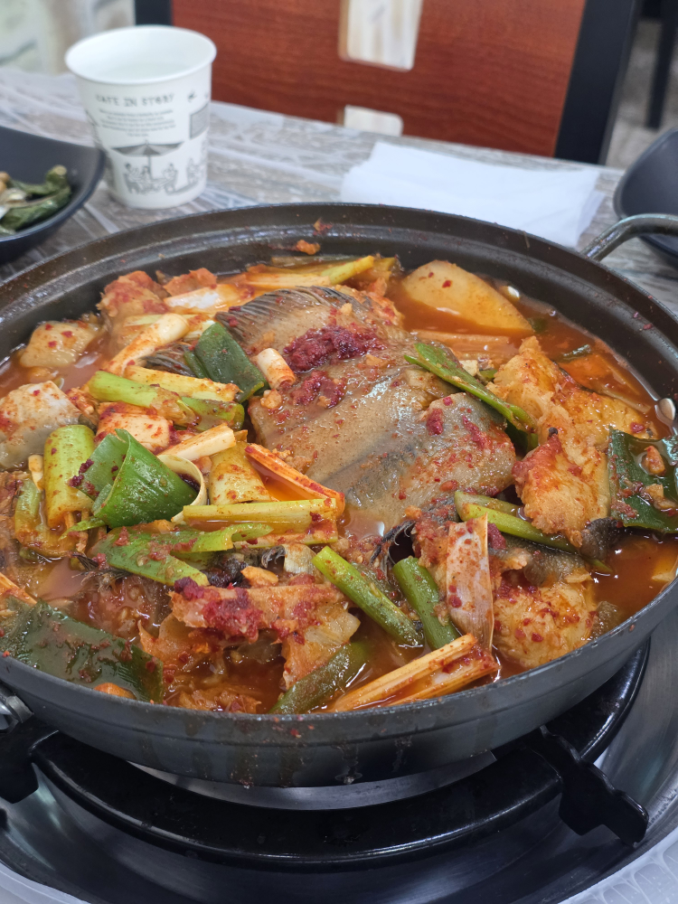 육구식당 4
