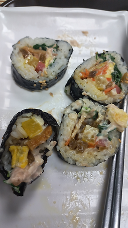 옆구리터질뻔한김밥 사진 2