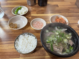 Yeongnamsundaeguk (영남순대국) 1
