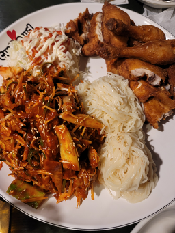 둘둘치킨 명동본점 대표 사진
