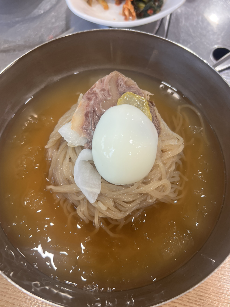 Pyeongyangbongamyeonok (평양본가면옥) 1