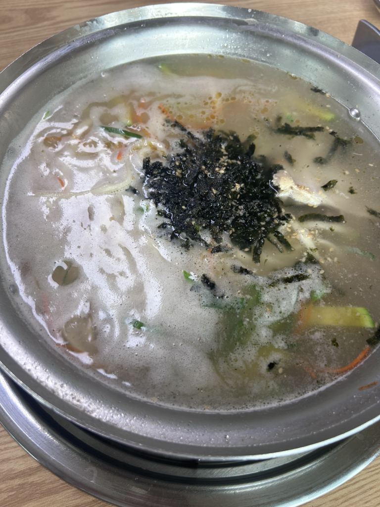 Sejongdakkalguksu (세종닭칼국수) 2