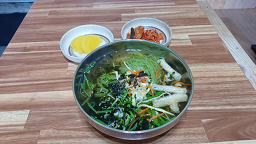 부추국수전문점 2