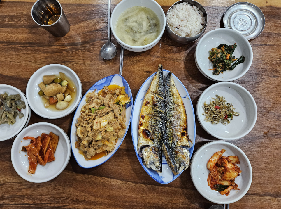 명가장어탕 생선구이 1