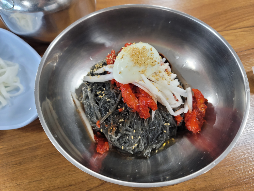 Hamgyeongmyeonok (함경면옥) 1