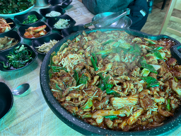 Hongseonjeonggadeun (홍선정가든) 1