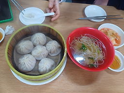 Ilguhyangmandu (일구향만두) 2