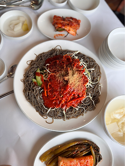 Cheongunnurungjibaeksuk (청운누룽지백숙) 1