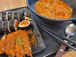 Yamseu (얌스) 1