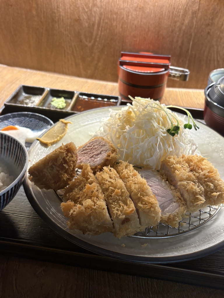 크레이지카츠 사진 2