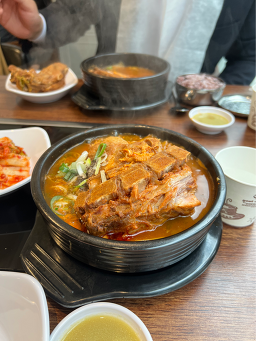 한사리감자탕뼈구이 당산점 사진 4