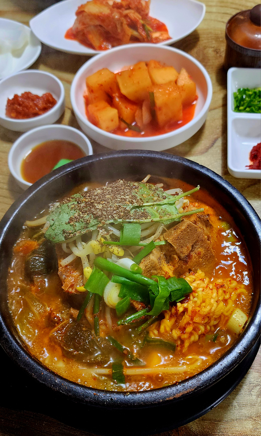 Jeontongsundaeguk 4