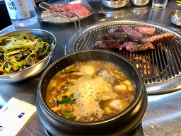 국민한우집 수지구청점 사진 3
