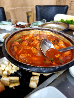 Nunaneyeontangui (누나네연탄구이) 1