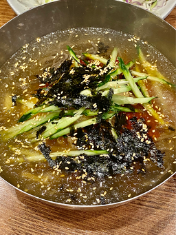 Hongsojokbal 4