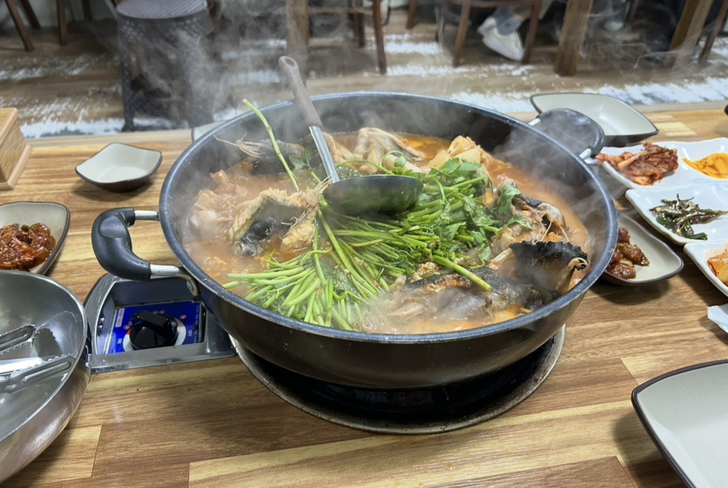 Kkungineunsudaetong (꿍이네운수대통) 3