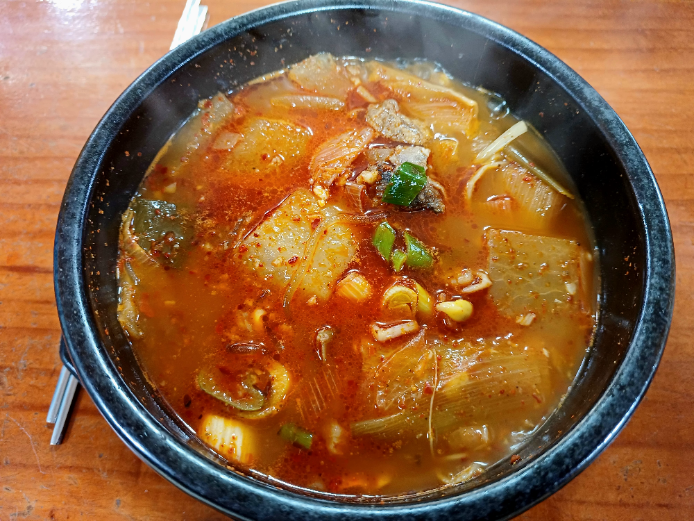 Daedeoksikdang (대덕식당) 1