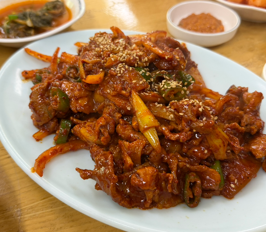 Useongok (우성옥) 1