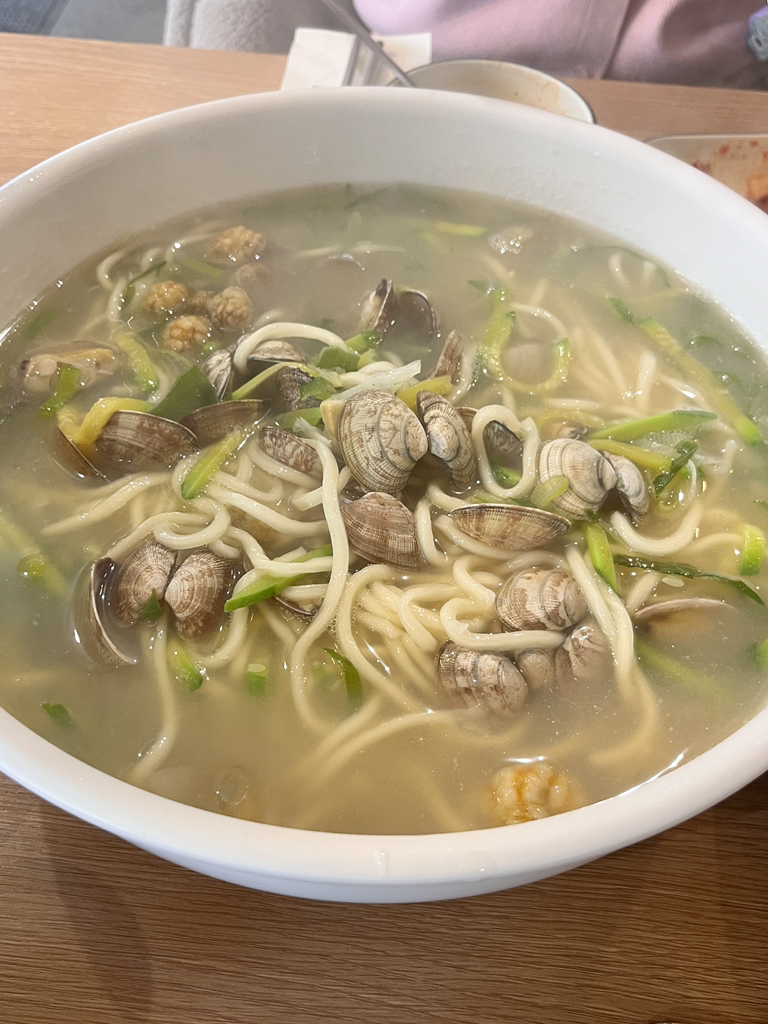 Bakal bongseonjeom (바칼 봉선점) 2