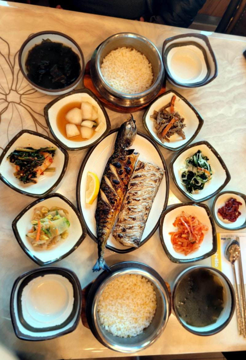 Eobunarasaengseongui (어부나라생선구이) 2