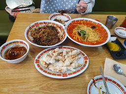 Okchunbanjeom (옥춘반점) 1