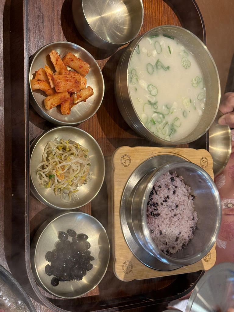 Gyeongsindamoe1 (경신담외1) 1