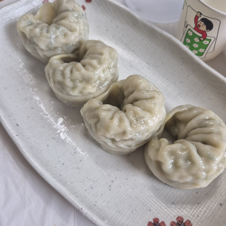 추필여국시 4