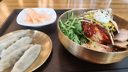 Gwanghwamunkacheu 4