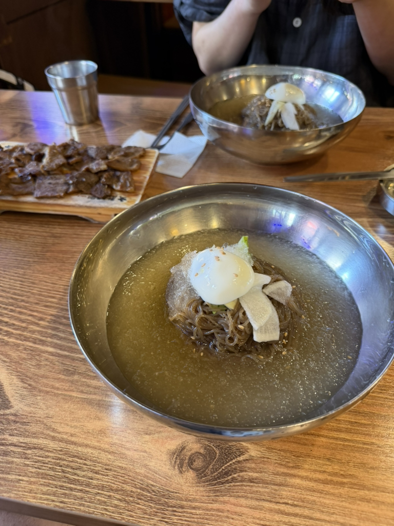 육쌈냉면 1