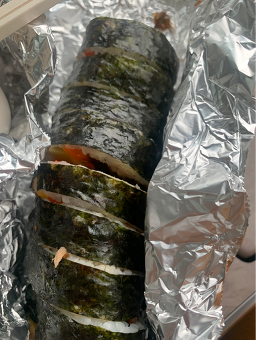 Sagyejeolgimbap (사계절김밥) 2
