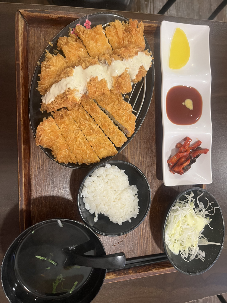 Donggyeong (동경) 1