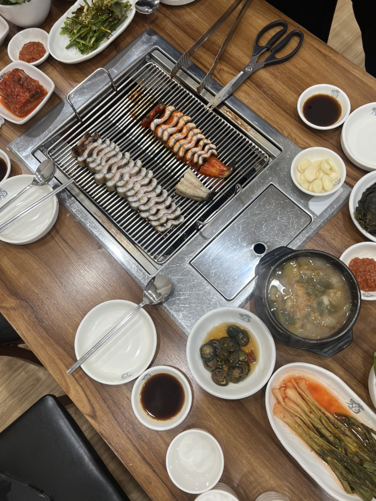 Supsokjangeogui (숲속장어구이) 3
