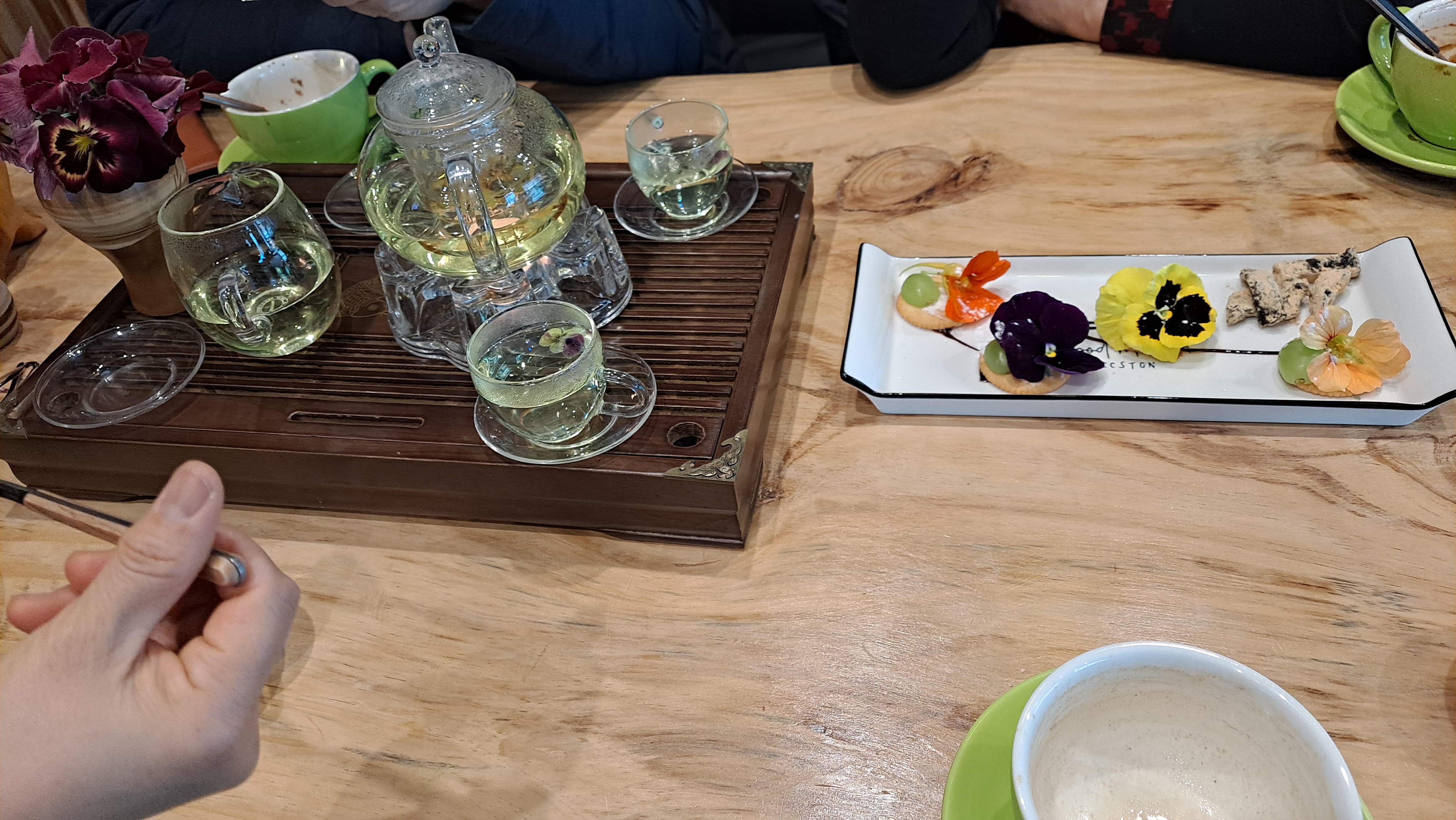 Kkotimeomuneunjari 5