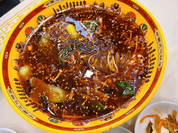 Dongbukinga-hwogwoae (동북인가-훠궈애) 3