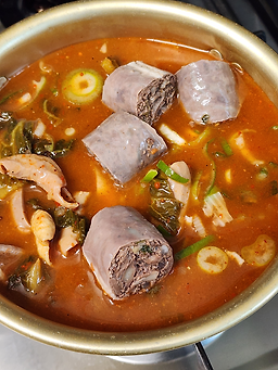 벼랑순대국 2