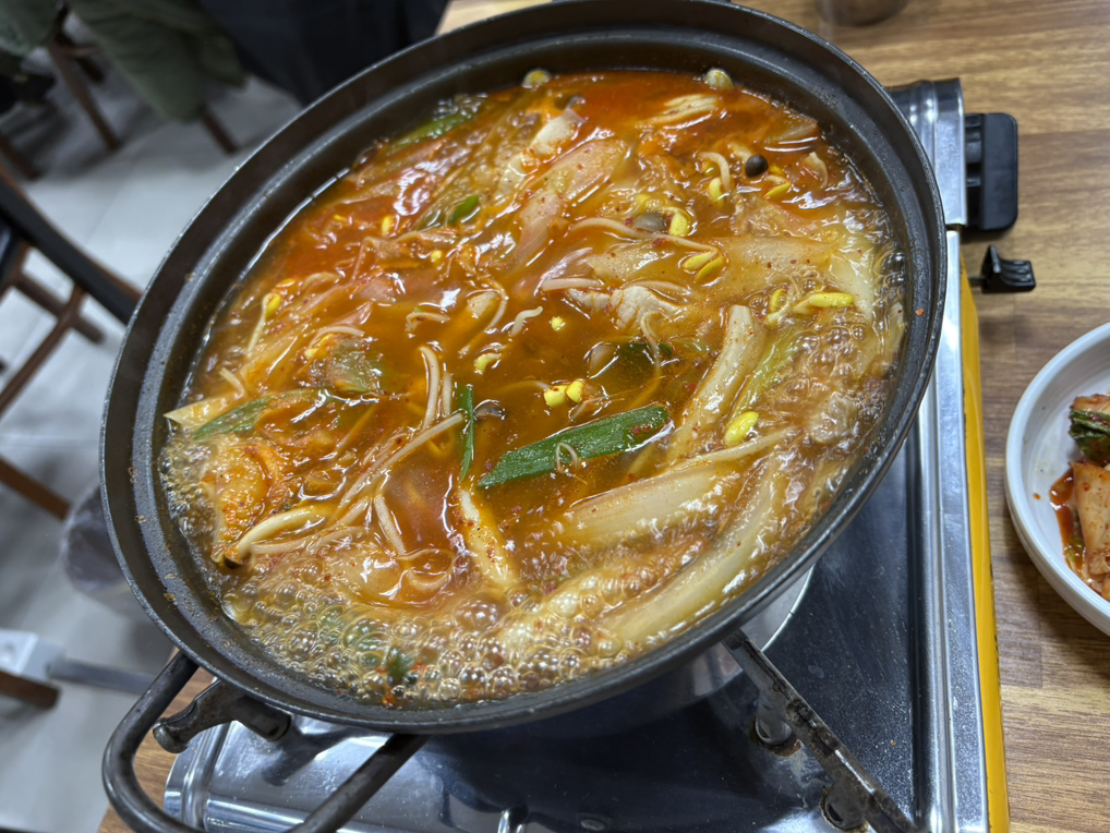 Daepungsikdang (대풍식당) 2