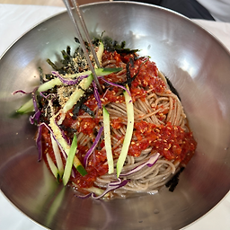 Garisanmakguksu (가리산막국수) 2