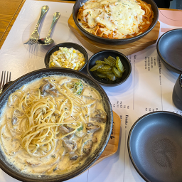 Ttukseutori (뚝스토리) 3