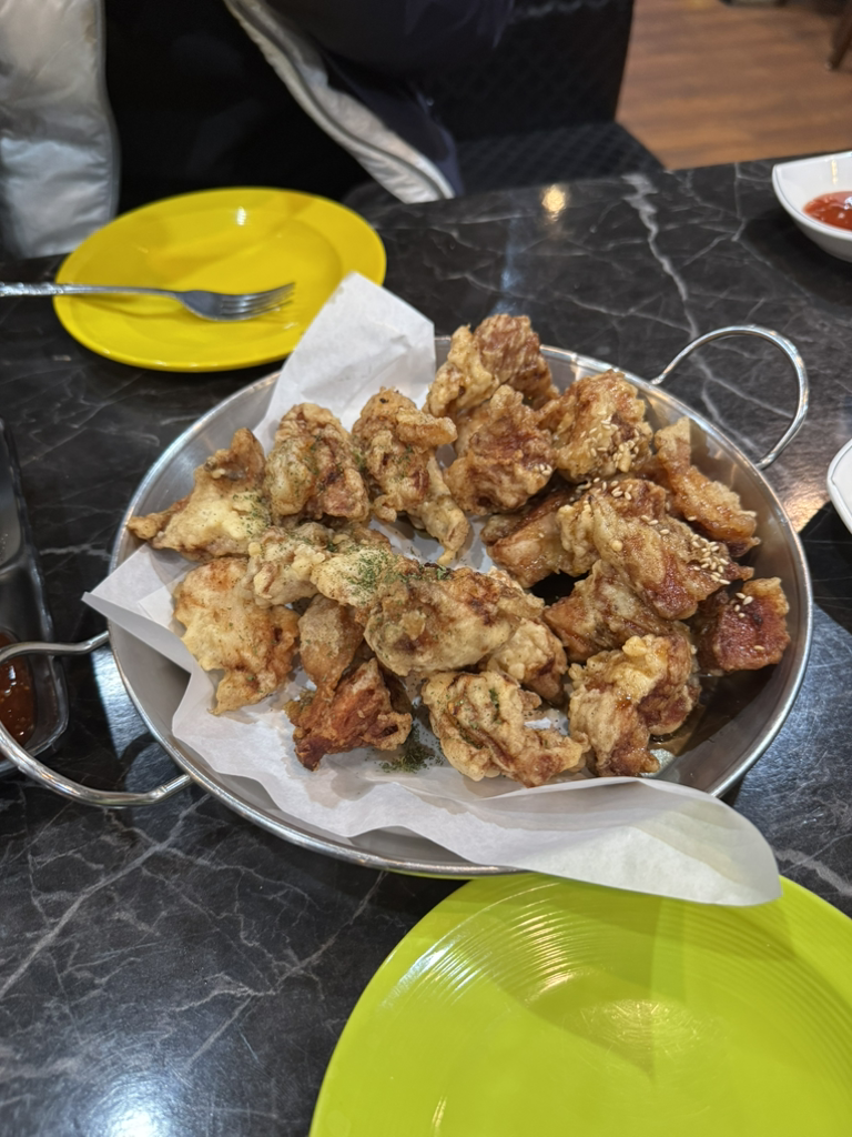 한앤둘치킨 역삼점 대표 사진