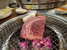 Myeongjanghanu (명장한우) 2