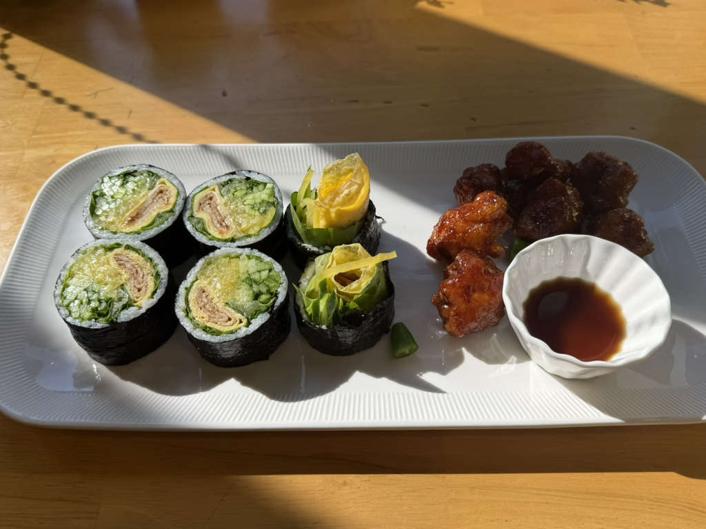 Otogimbap (오토김밥) 1