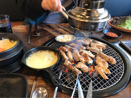 Chuncheonsutbuldakgalbi 6