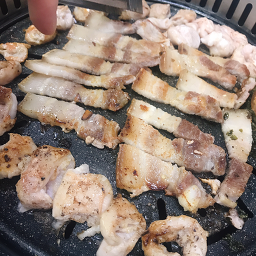 Bujagadeun (부자가든) 1