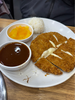 Deungchonsyabeukalguksu 4