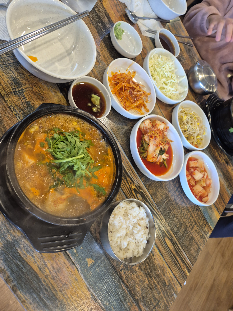Siwonhandongtaetang (시원한동태탕) 2