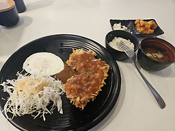 Iligongsaengdonkkaseu (일이공생돈까스) 1