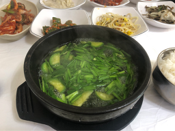 Chingunejip (친구네집) 2