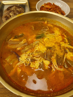 강남교자 석촌호수점 사진 3