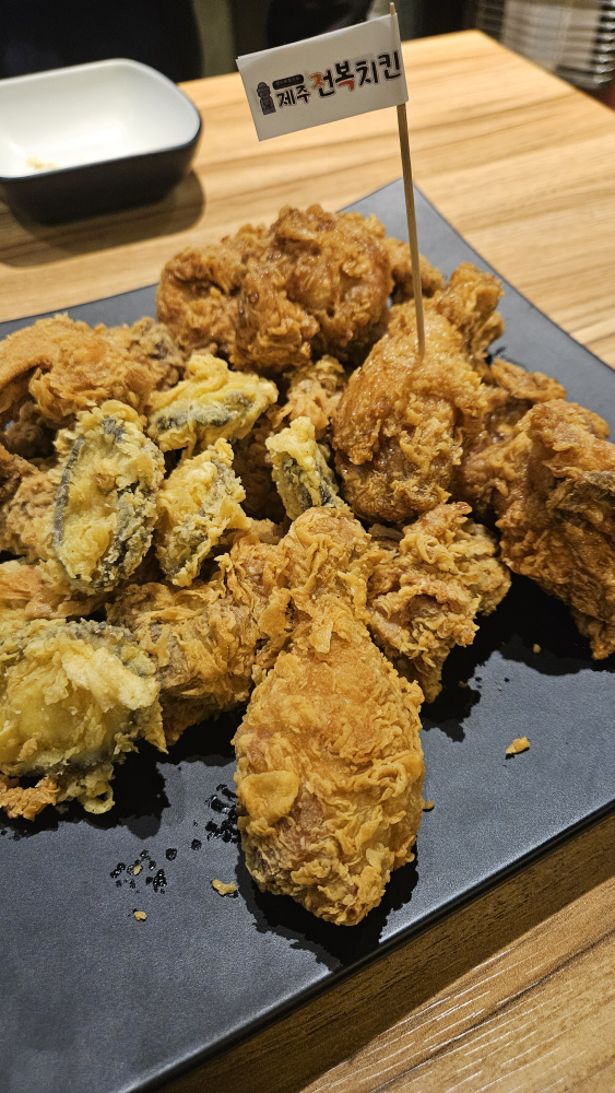 제주전복치킨 사진 5