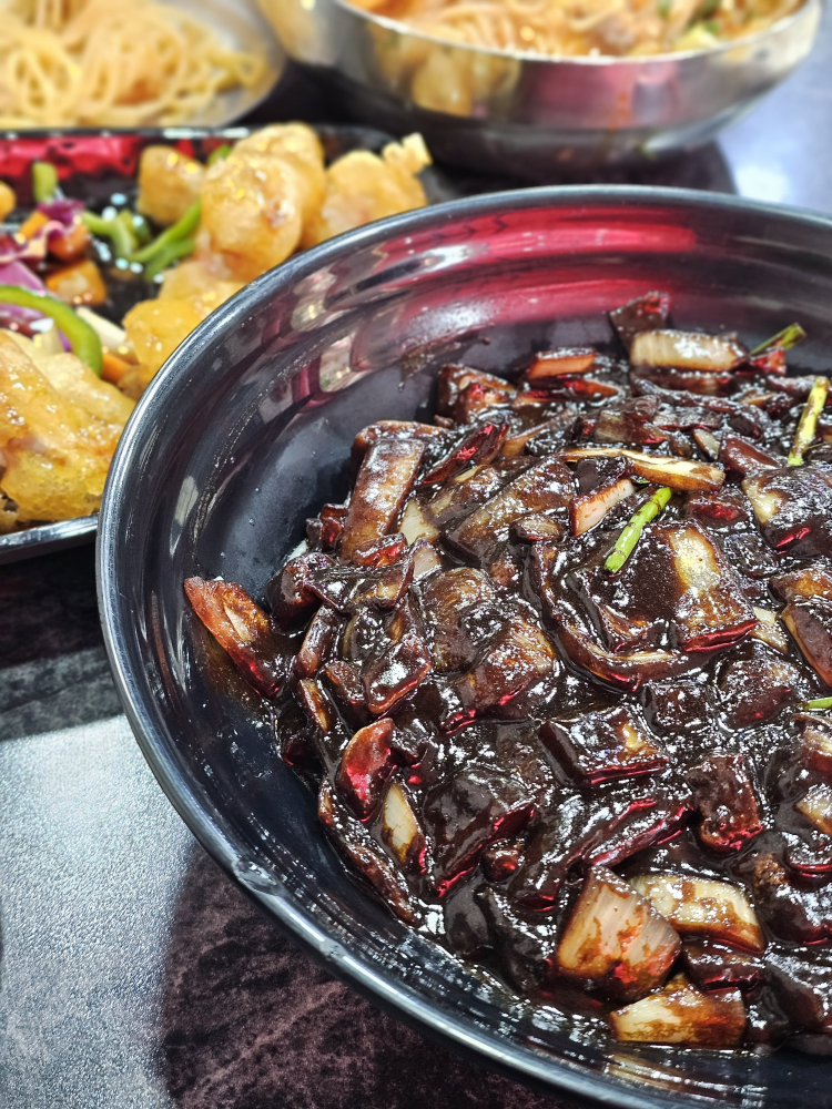 Ijeongjaejjamppong (이정재짬뽕) 3